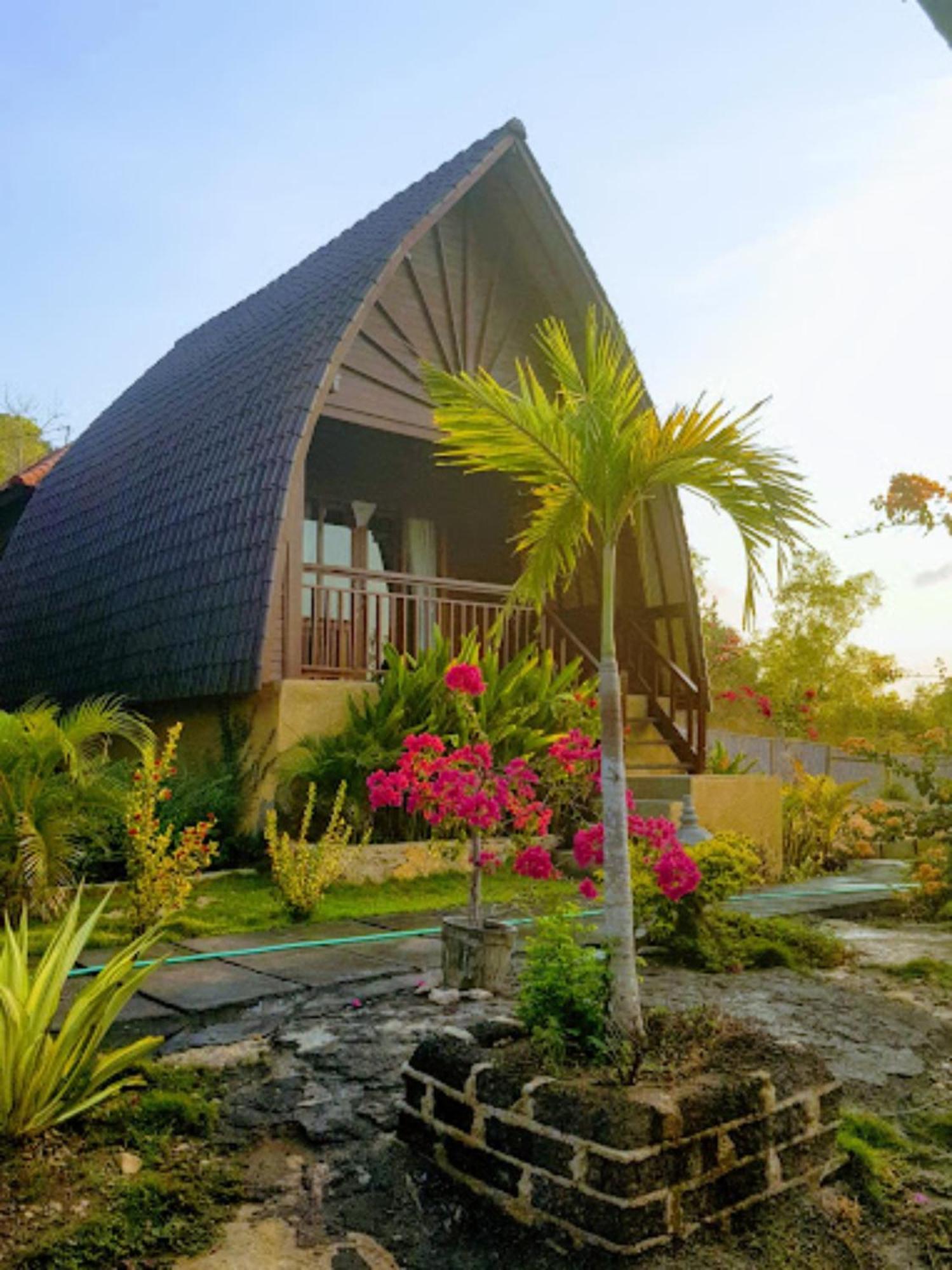 Bataran Garden Cottage Batununggul Exterior photo