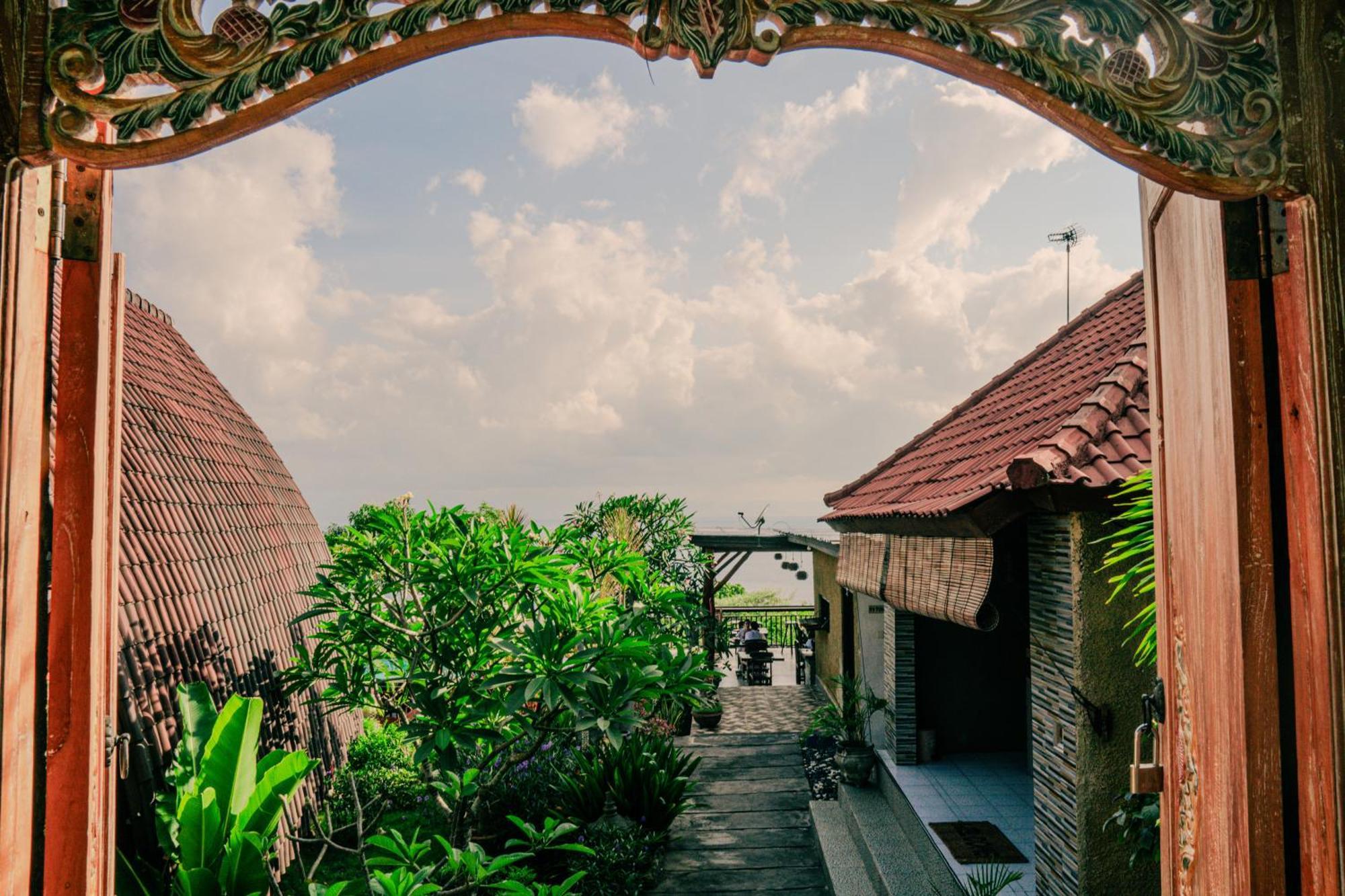 Bataran Garden Cottage Batununggul Exterior photo